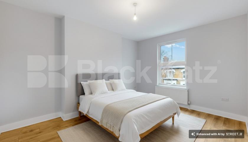 Flat Iverson Road in Greater London