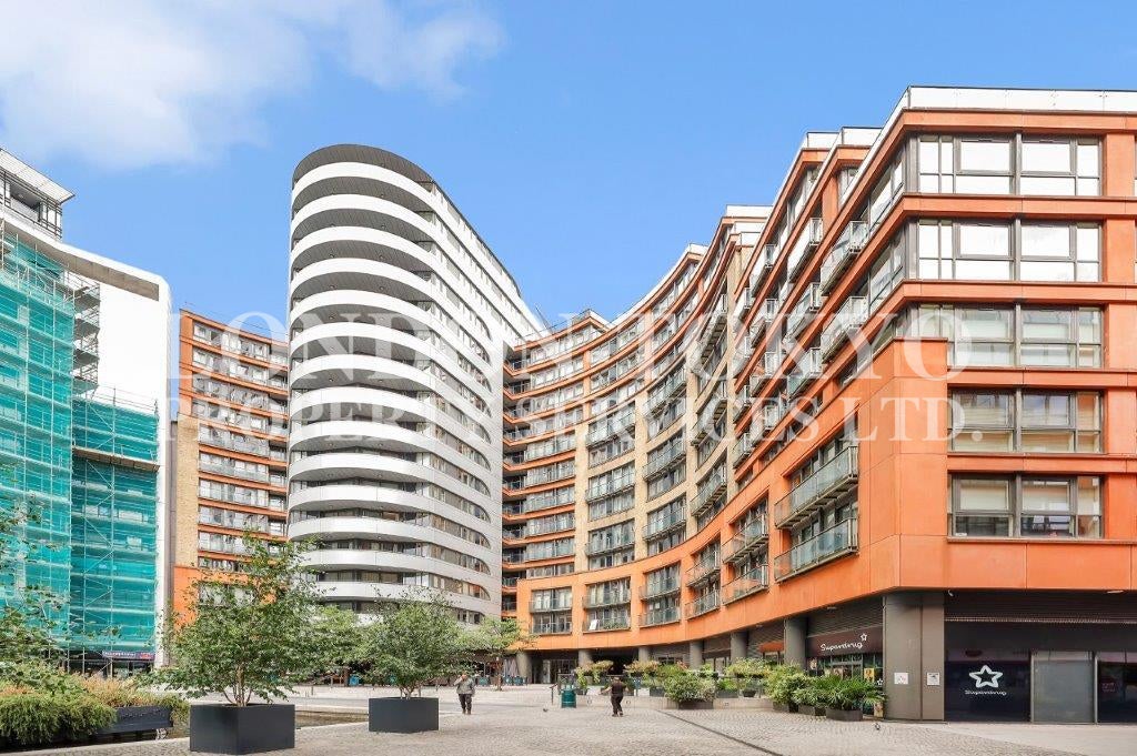 Flat Praed Street in City of Westminster