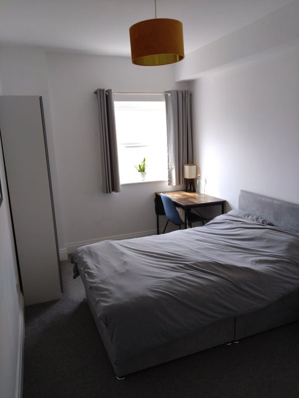 Flat Upper Chorlton Road in Trafford