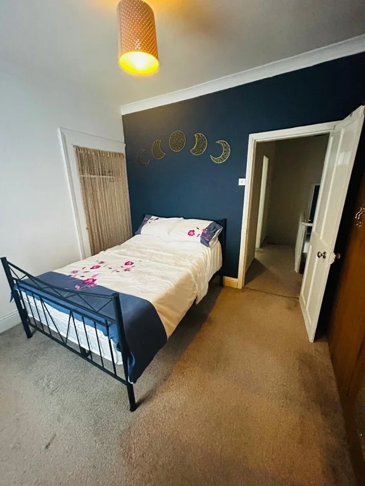 Room Thornton Street in Middlesbrough