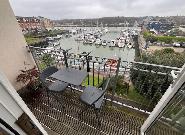 Flat Medina View in East Cowes