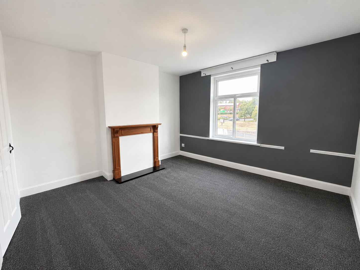 Flat Dewsbury Road in Wakefield