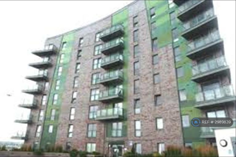 Flat Cross Green Lane in Leeds