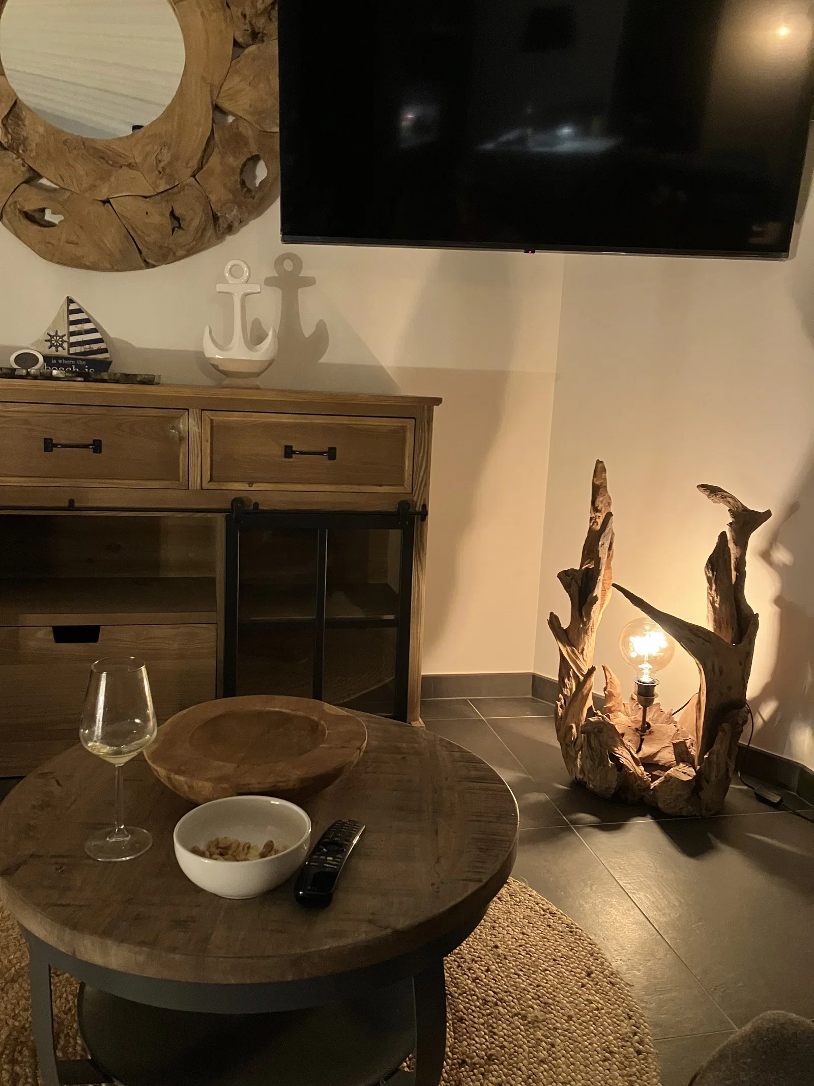 Room Montée des Lardars in Conjux