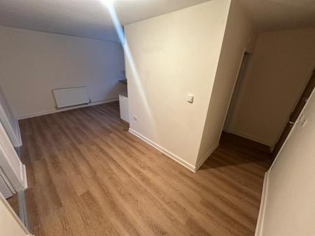 Flat The Railer in Sandwell