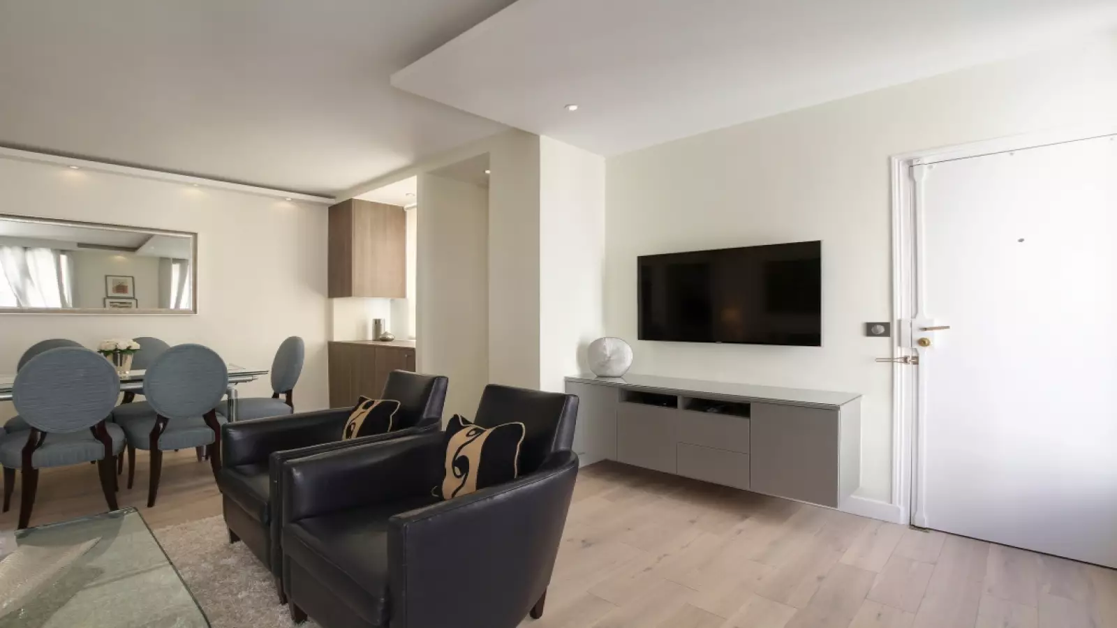 Flat Rue des Acacias in Paris