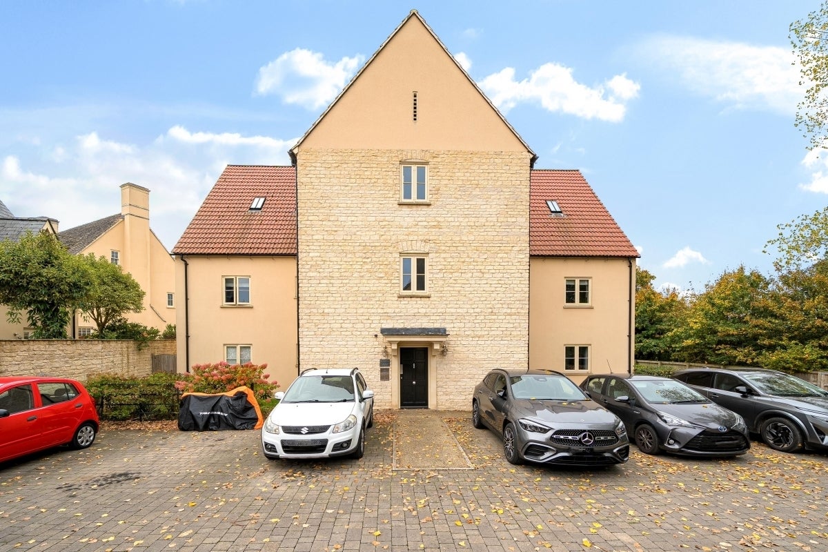 Flat Fortescue Street in Norton St. Philip