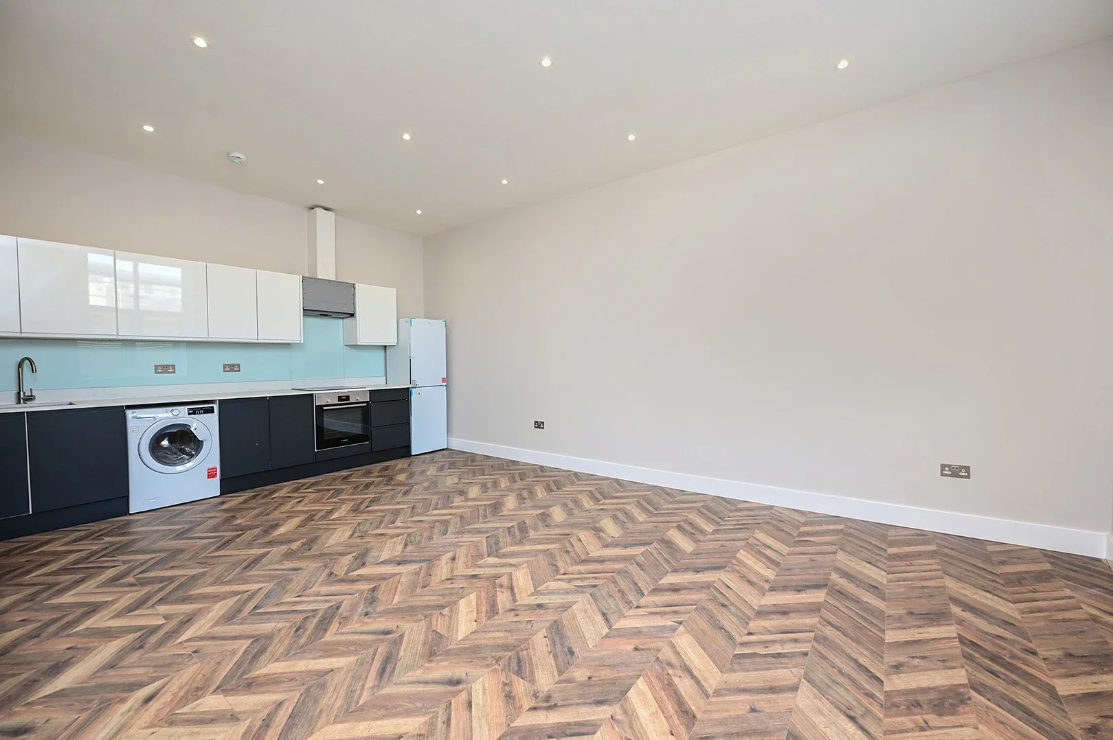 Flat Eastmead in Rushmoor
