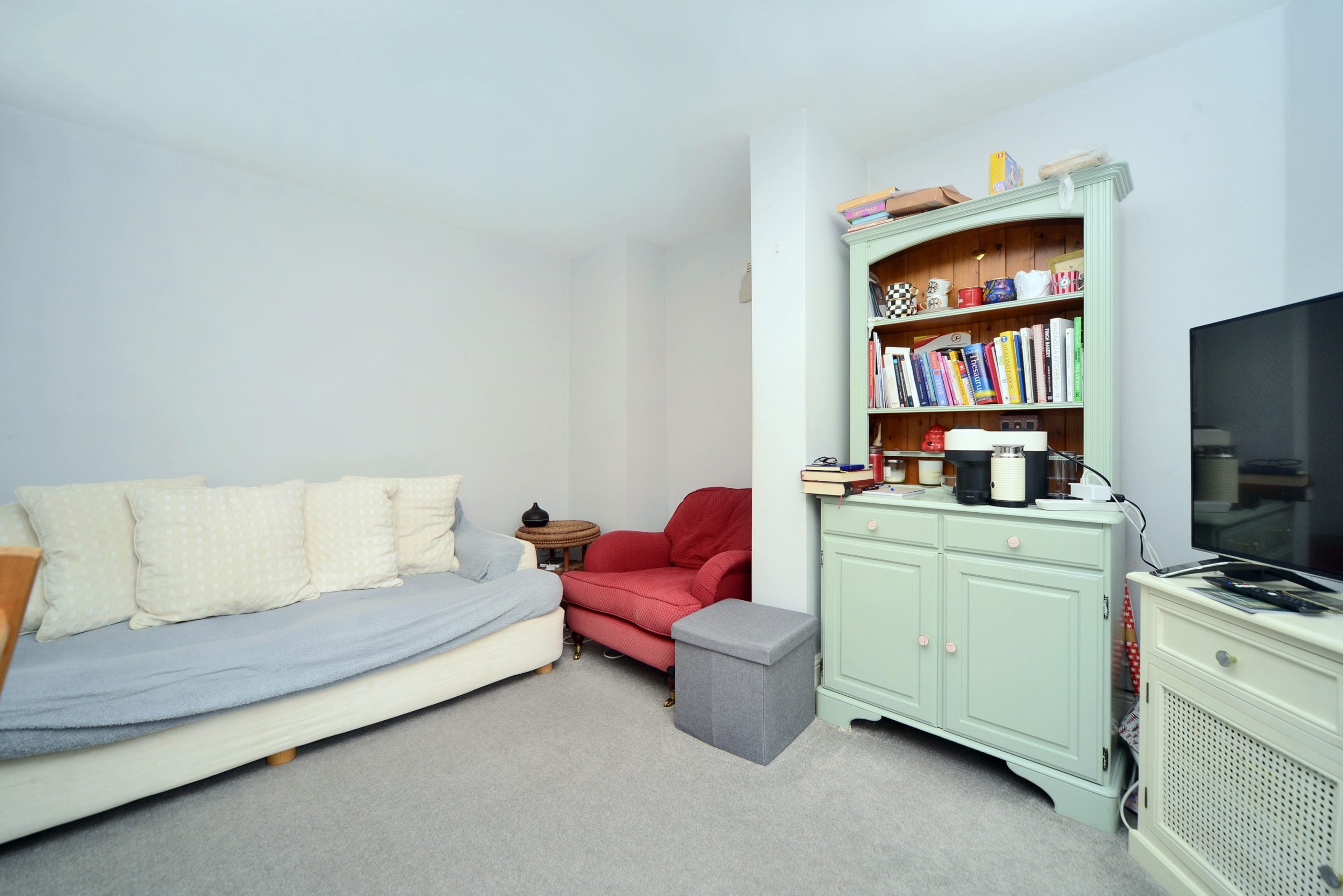 Flat Kingston Hill in Greater London