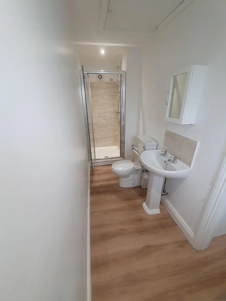 Flat Victor Walk in Greater London