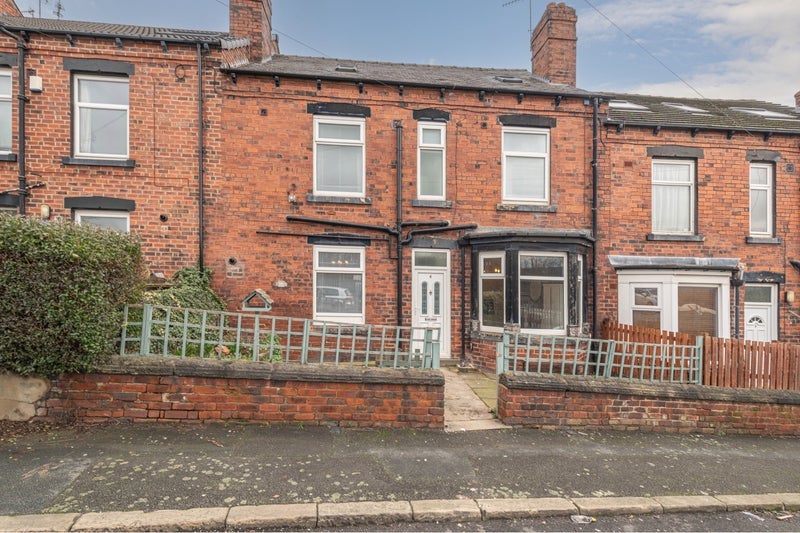 Room Cobden Road in Leeds