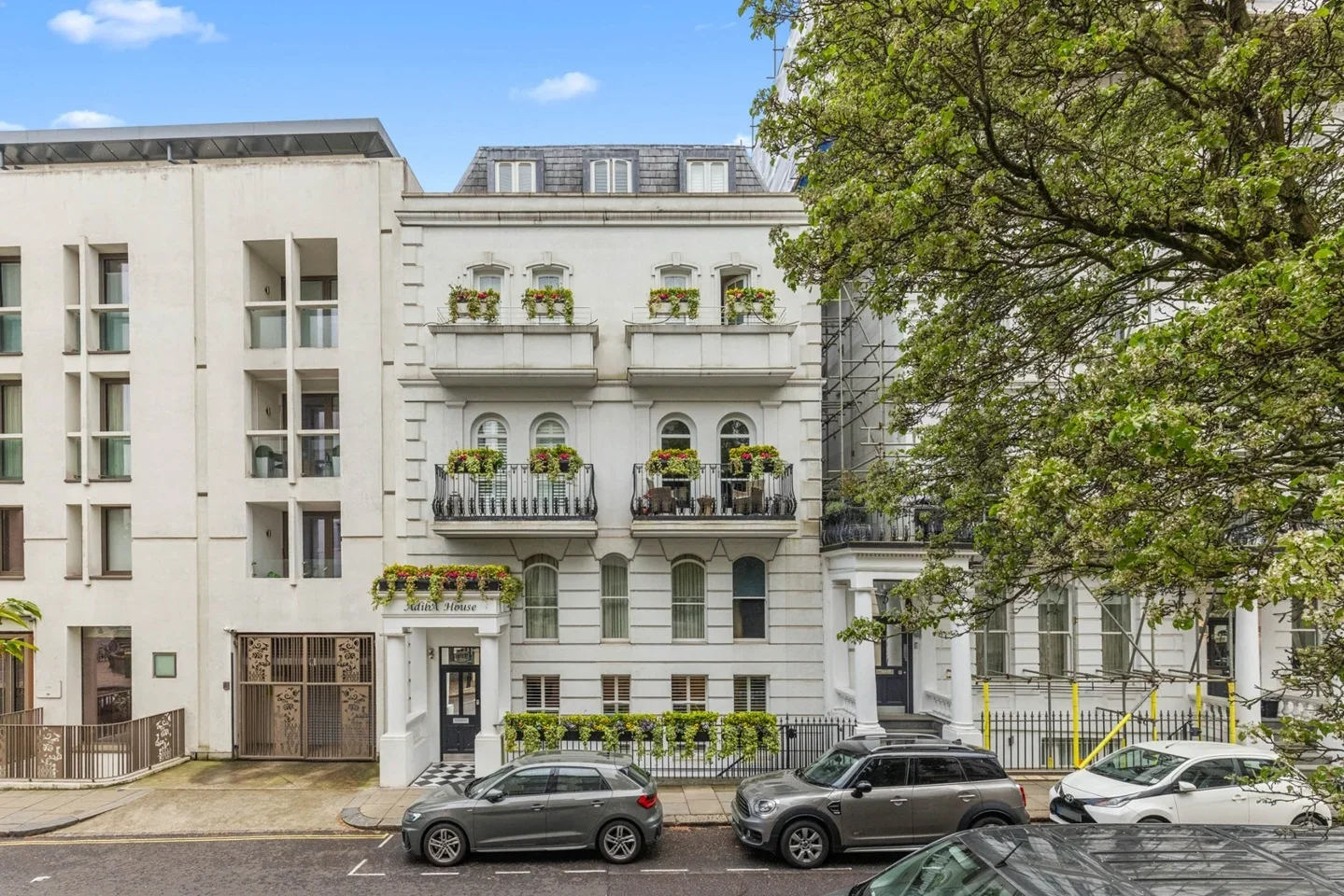 Flat Westbourne Gardens in City of Westminster