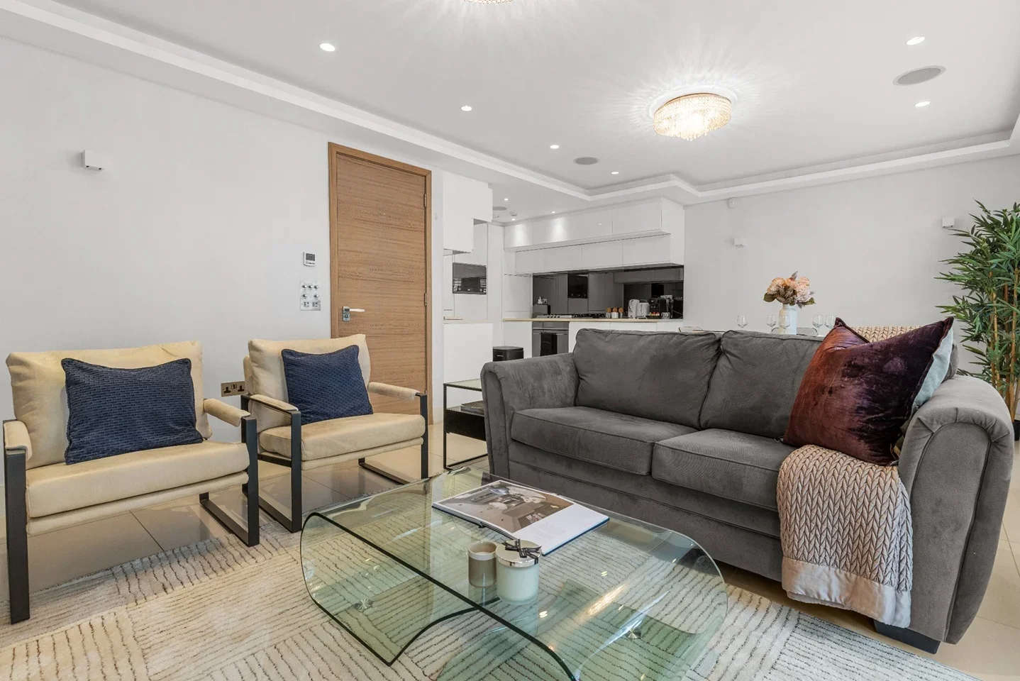 Flat Westbourne Gardens in City of Westminster