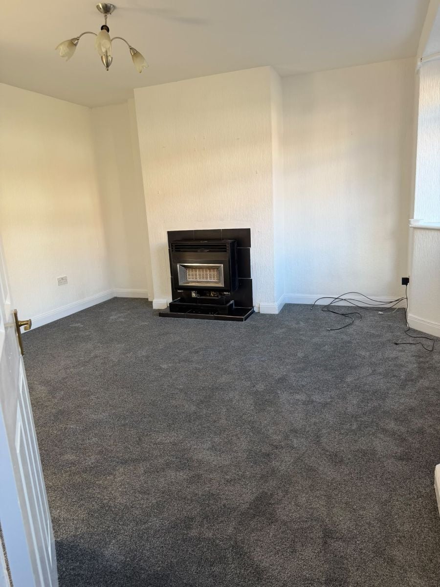House Carlton Close in Bassetlaw