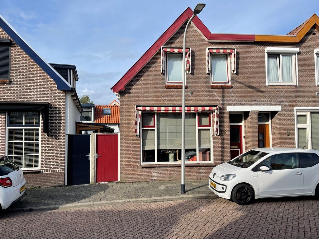 Huis Adrianastraat 66 in Katwijk