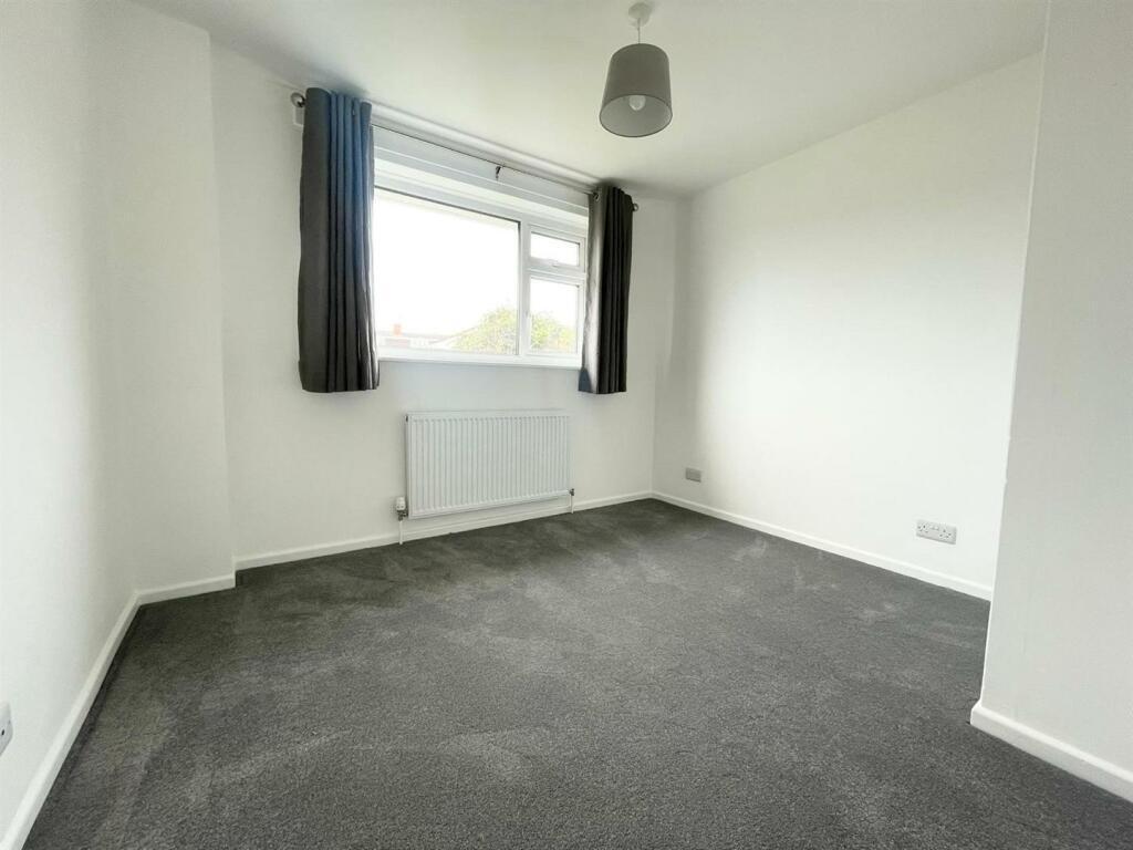 Flat Wentworth Gardens in Exeter