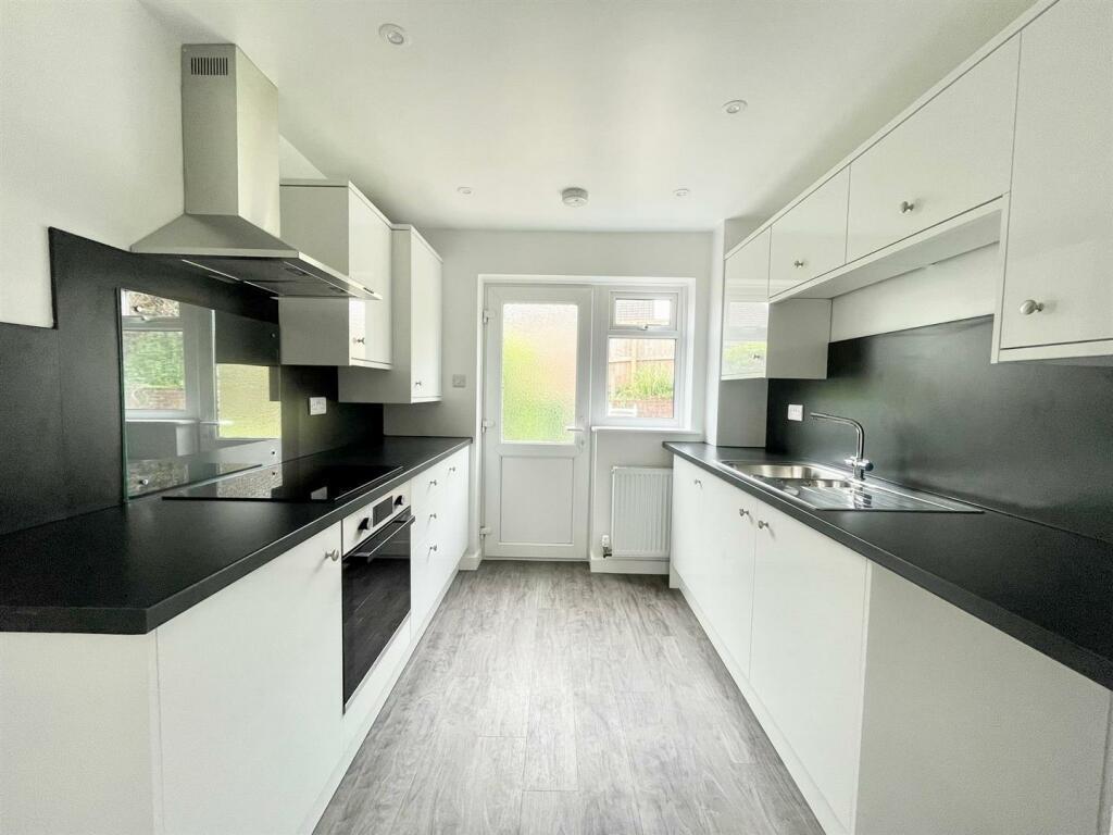 Flat Wentworth Gardens in Exeter