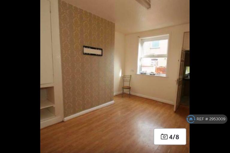 House Morley Street in Milnrow