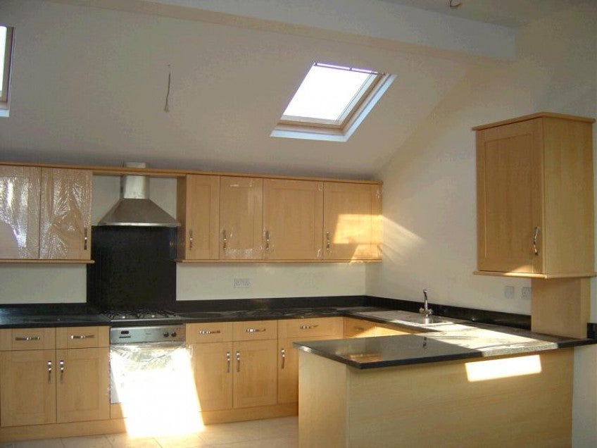 Flat Wynnstay Grove in Manchester