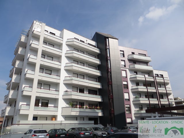Flat Rue Jean-Claude Périllat in Annemasse