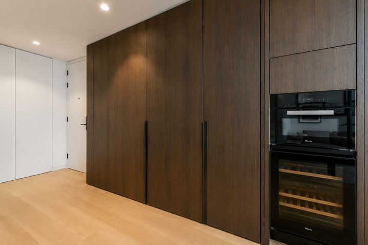 Flat Sutton Walk in Greater London
