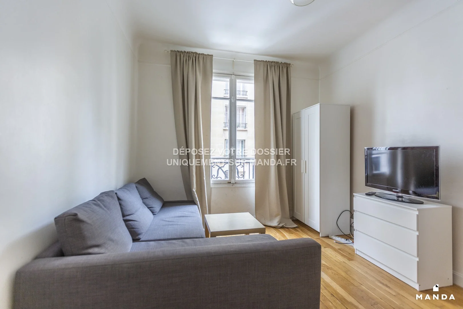Flat Rue Félicien David in Paris