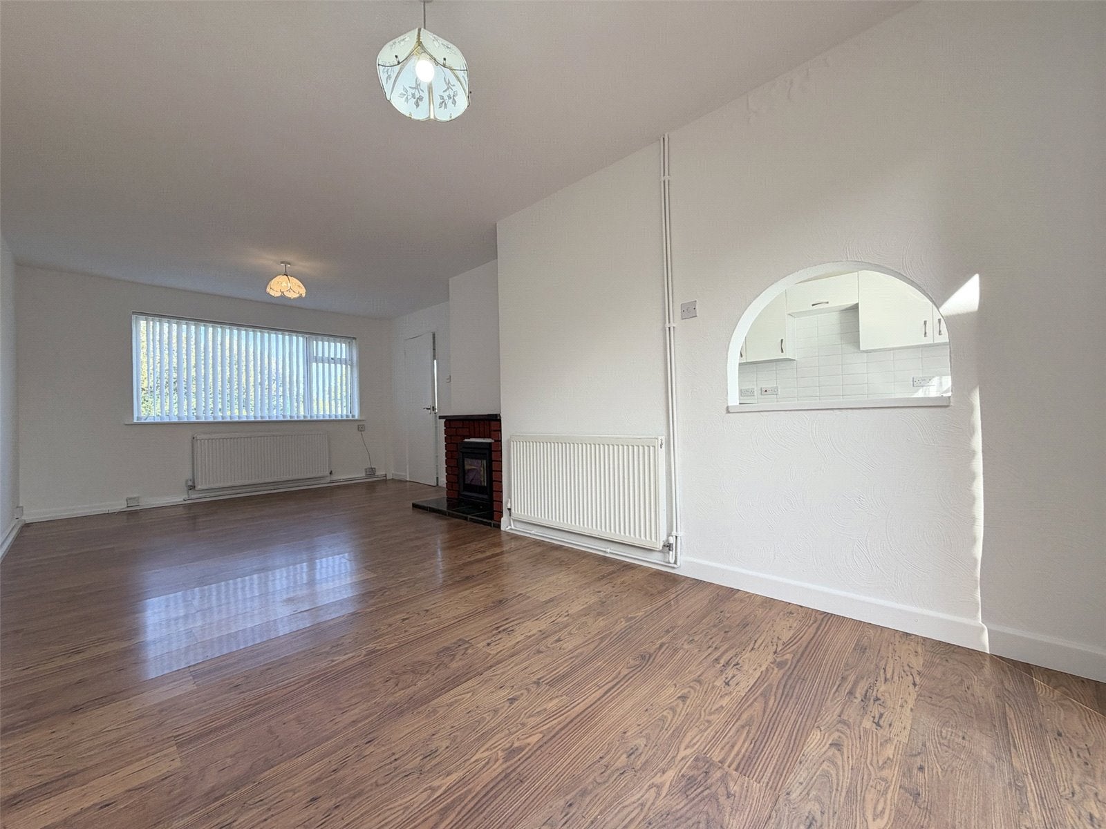 House Lake Avenue in Clacton-on-Sea