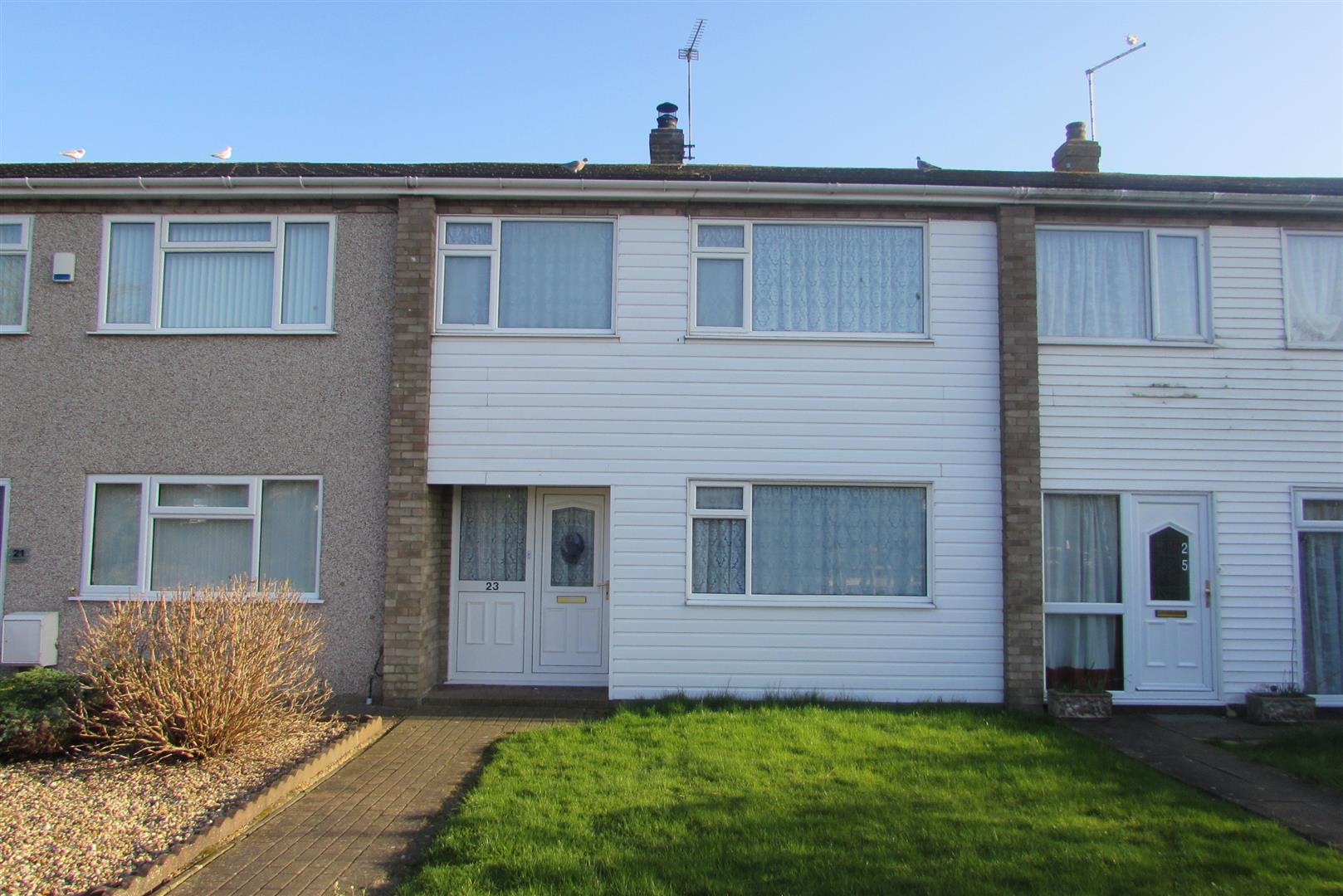 House Lake Avenue in Clacton-on-Sea