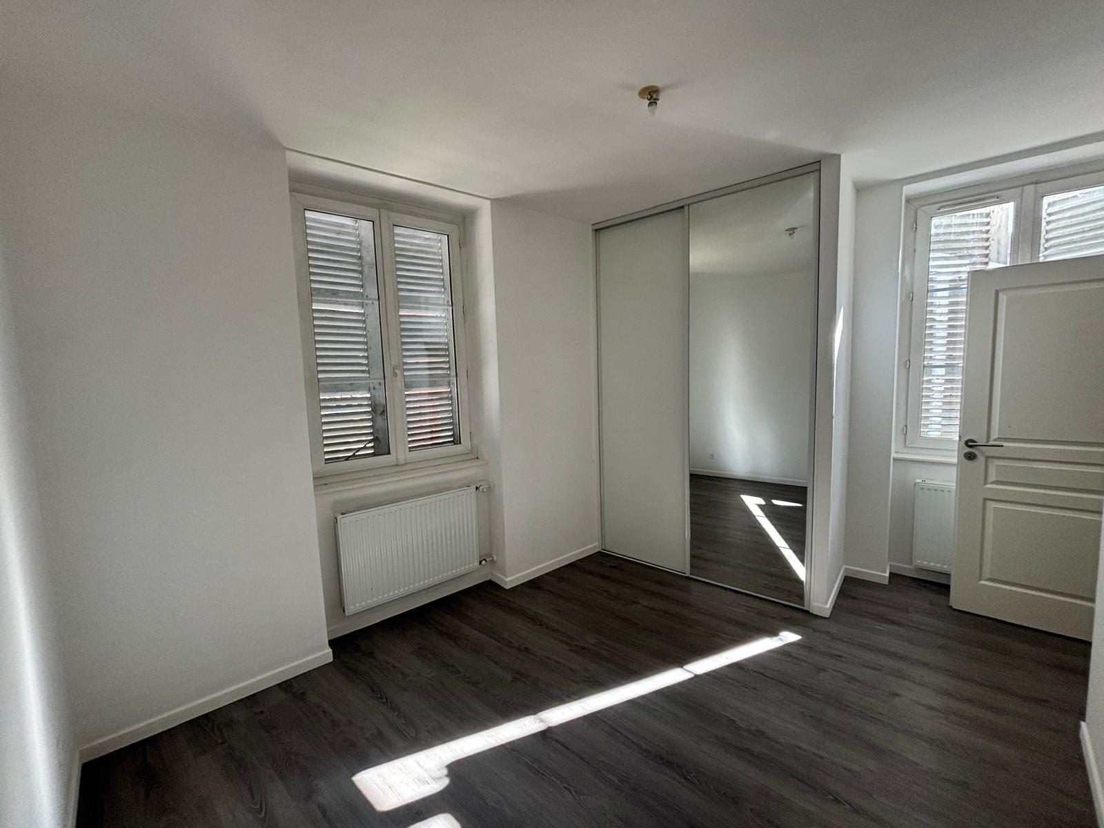 Appartement Rue Pierre Guillermet à Villefranche-sur-Saône