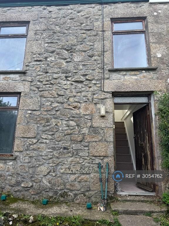 House Bolenowe Road in Camborne