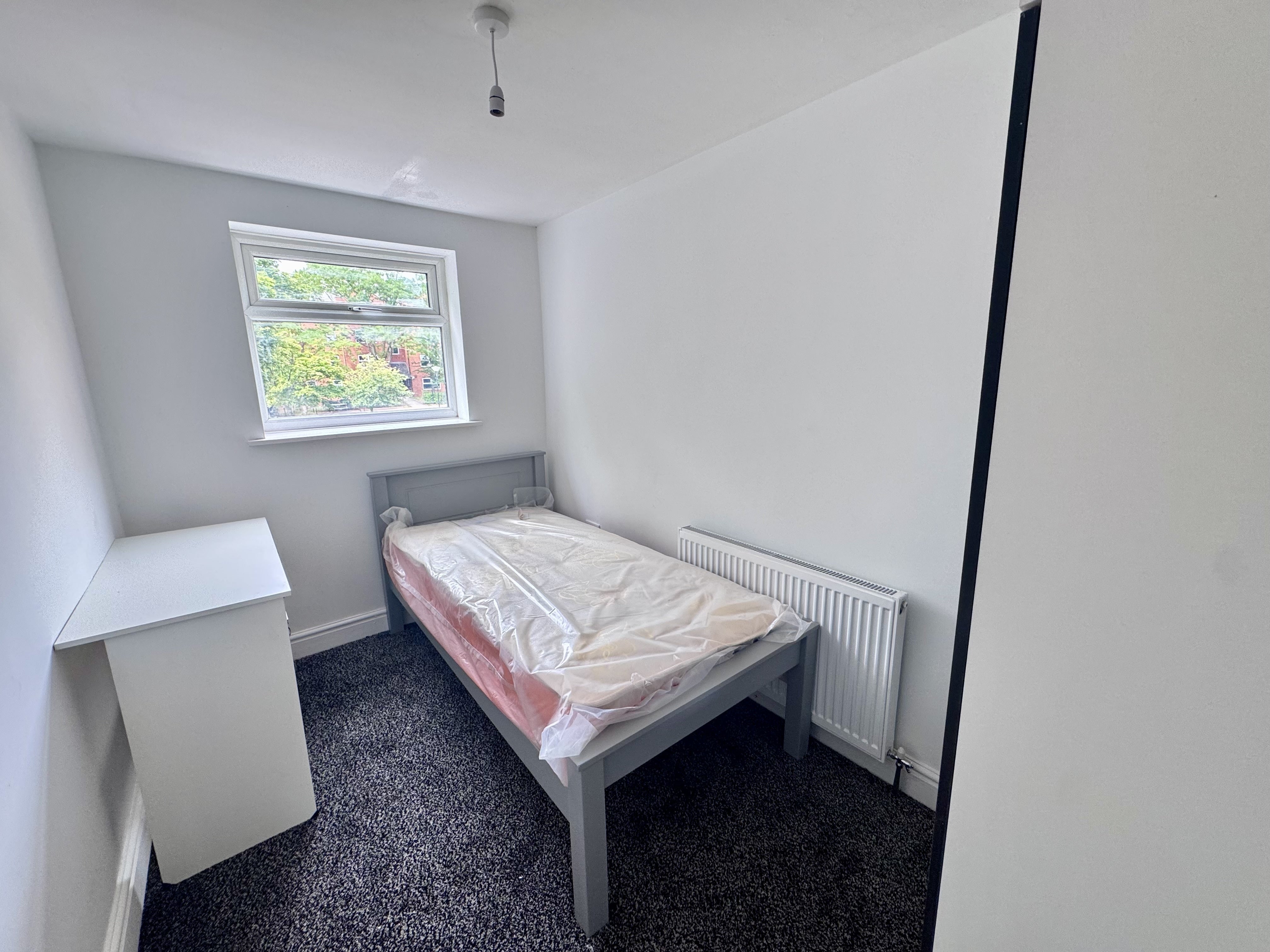 Flat Hartley Road in Nottingham