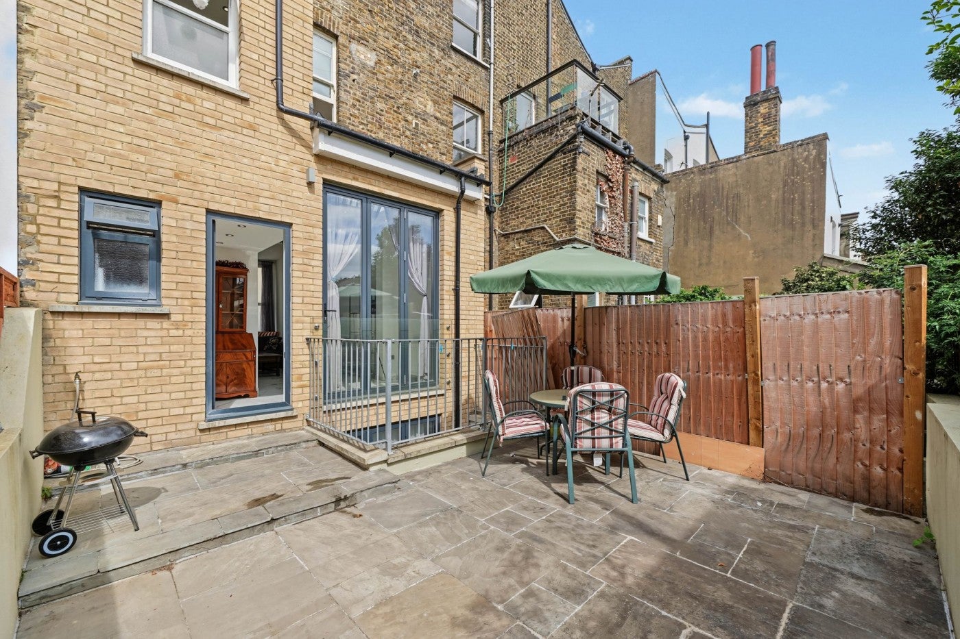 House Marlborough Road in Greater London