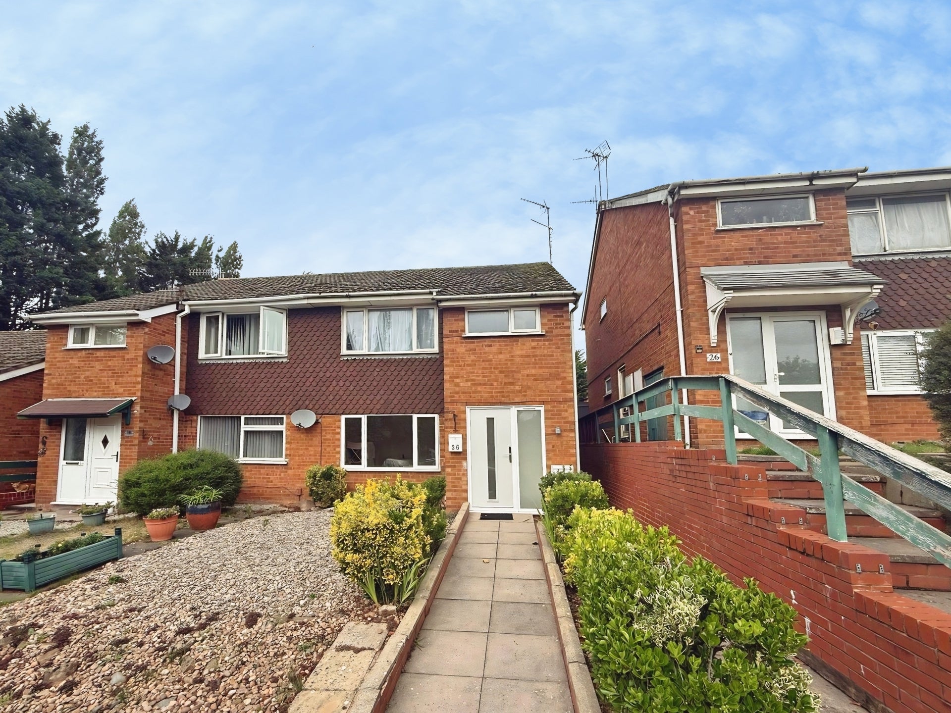 Flat Falcon Close in Wyre Forest