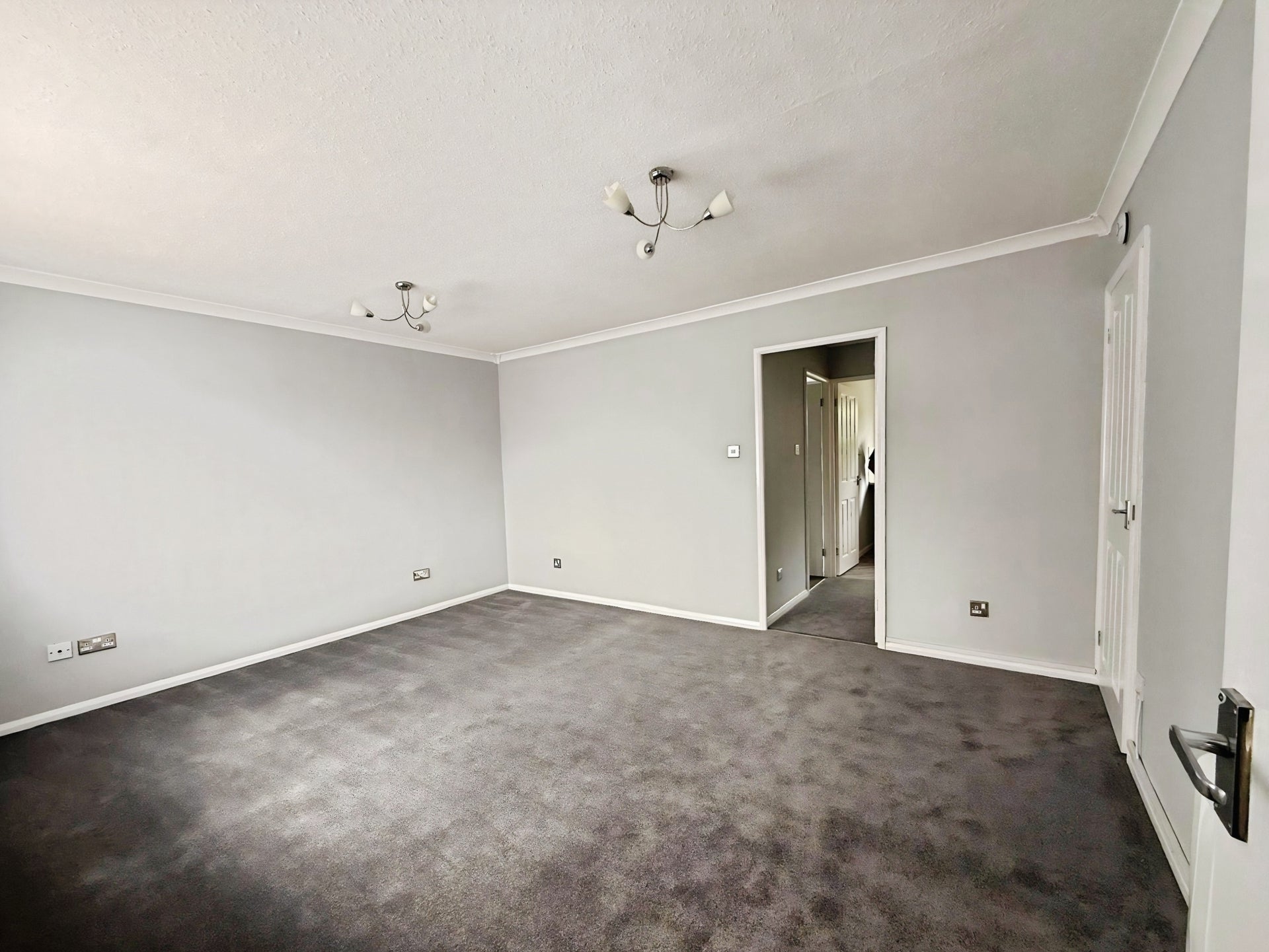 Flat Falcon Close in Wyre Forest