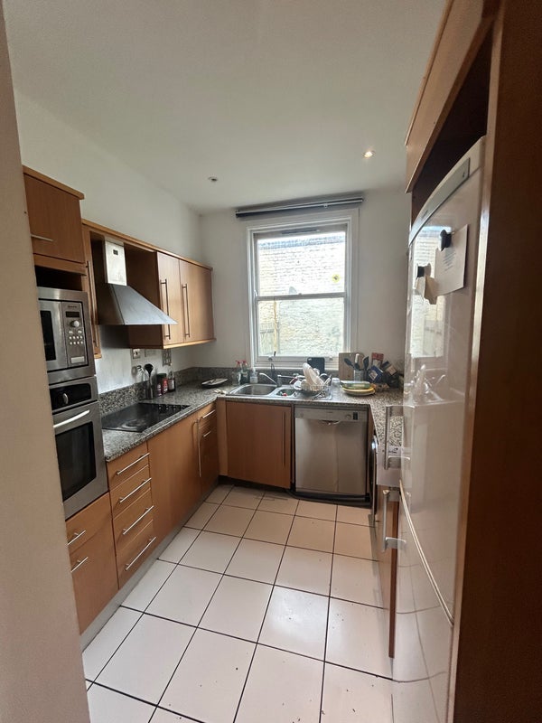 Room Marcia Road in Greater London