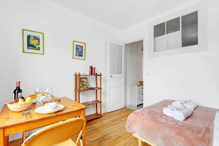 Appartement Rue Carrière Mainguet à Paris