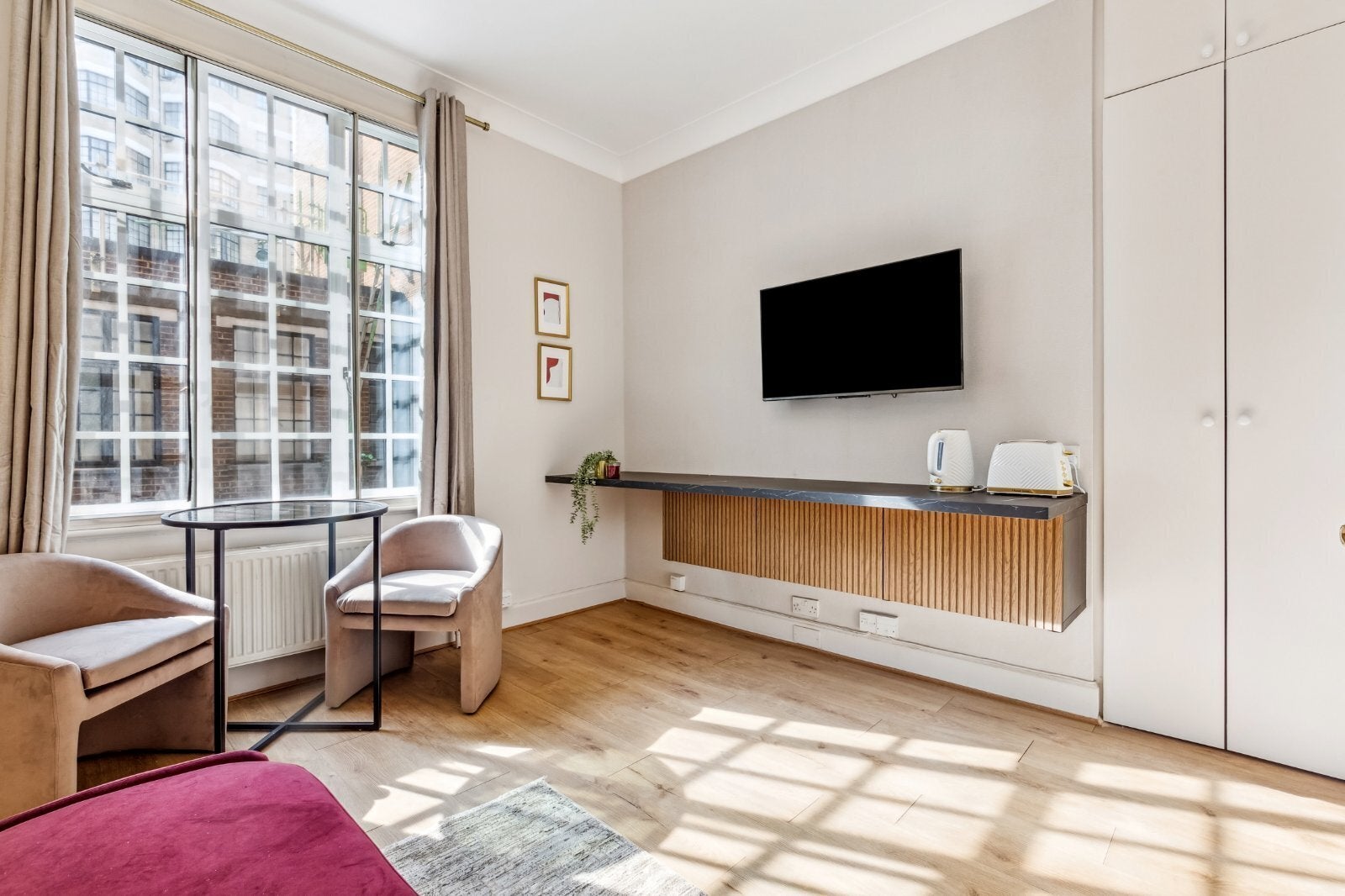 Flat Hallam Street in City of Westminster