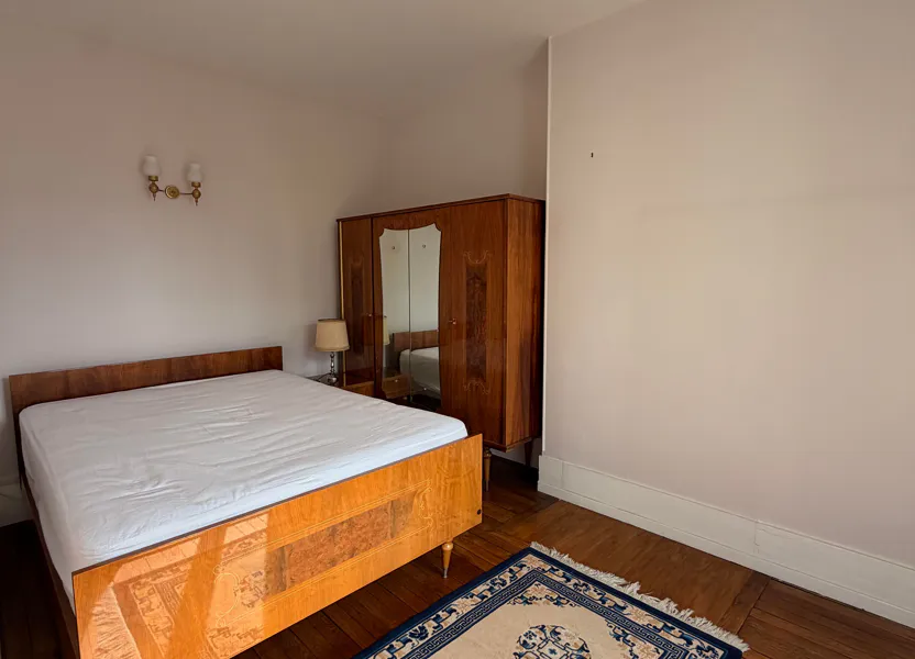 Appartement Rue Maurice Ripoche à Paris
