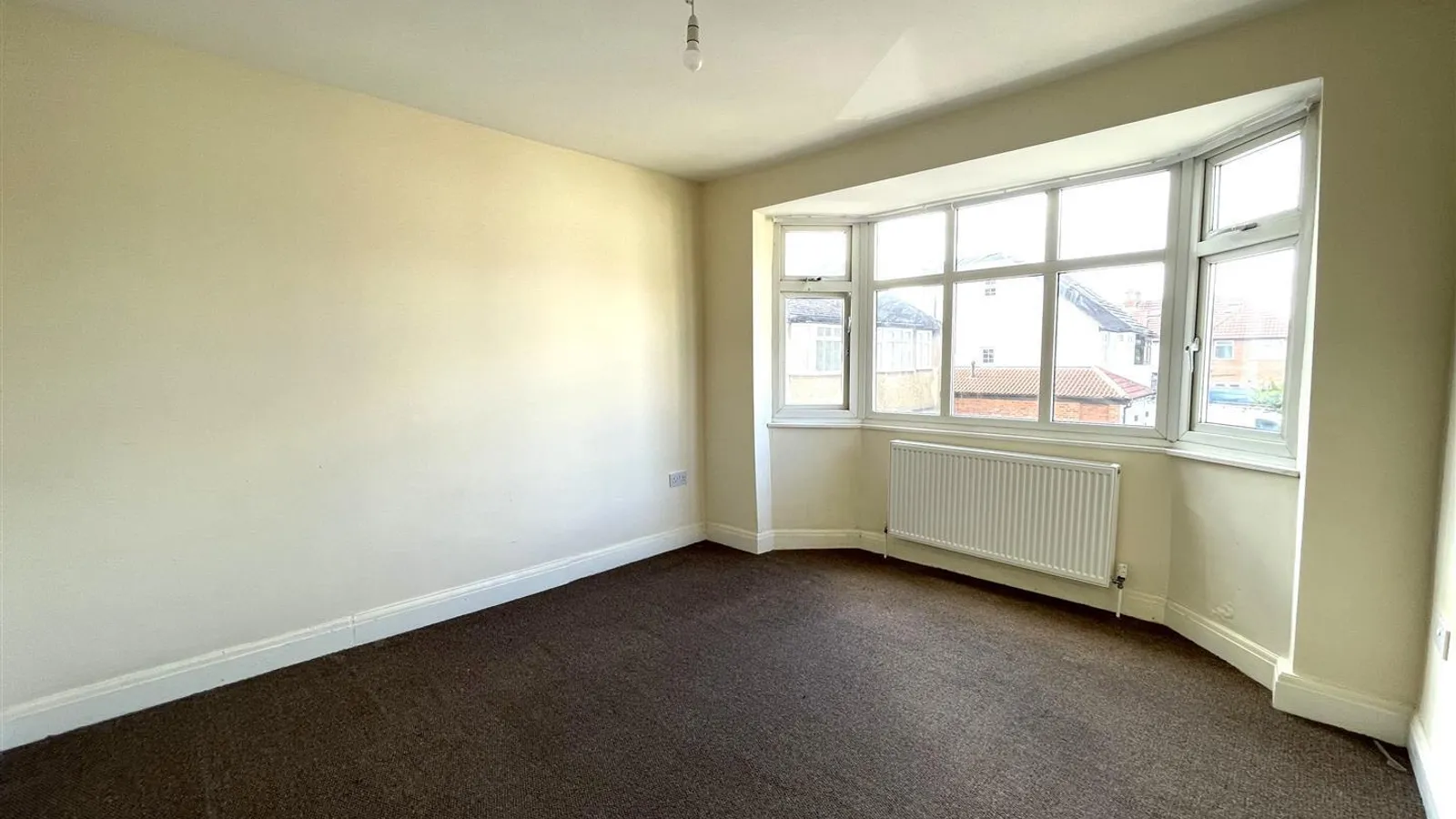 House Cromer Close in Greater London