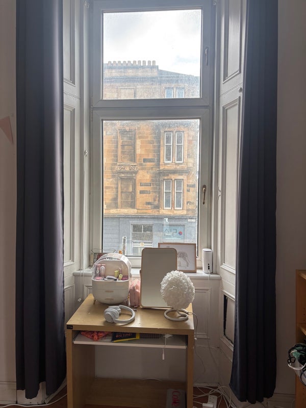 Room Derby Terrace Lane in Glasgow