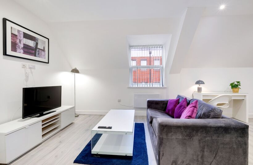Flat St Georges Road in Surrey Heath