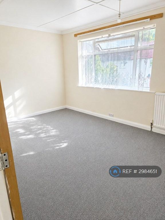 House Veldene Way in Greater London