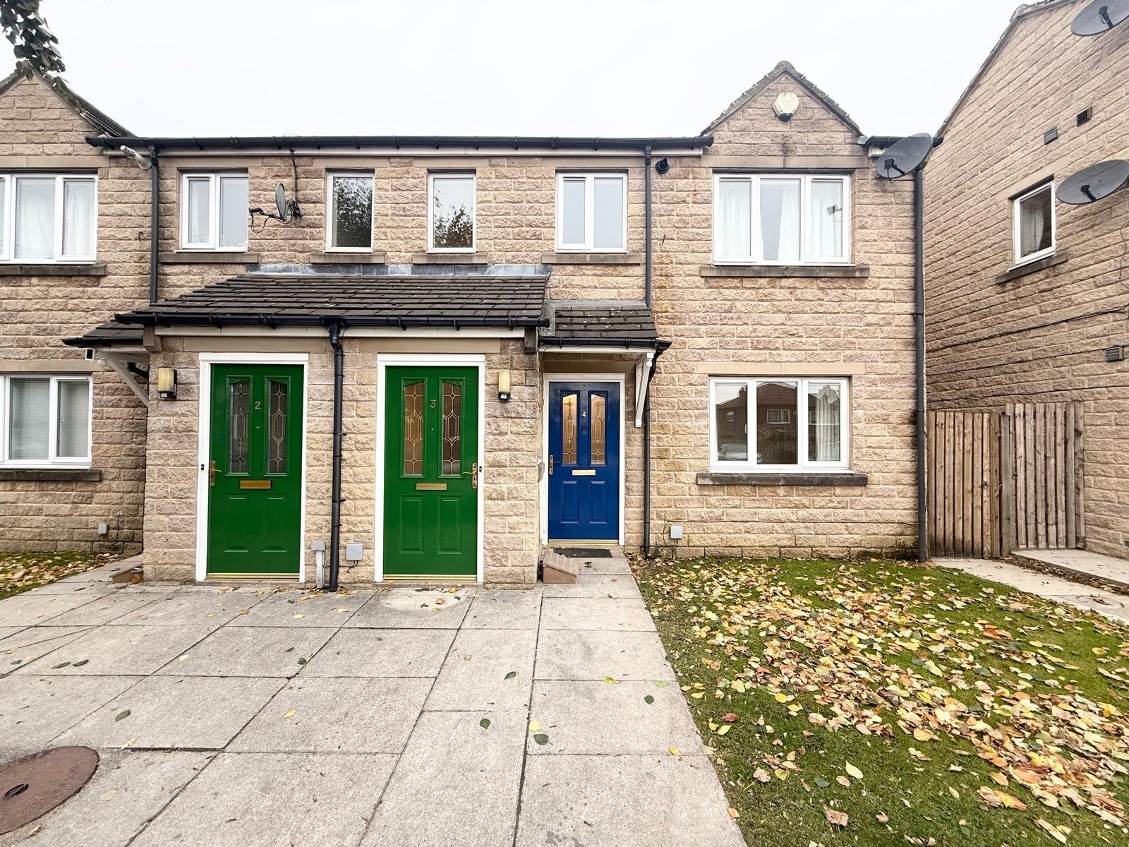 Flat Clifton Mews in Leeds