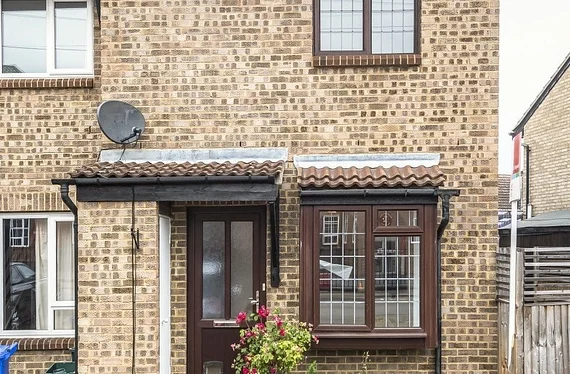 House Shirley Crescent in Greater London