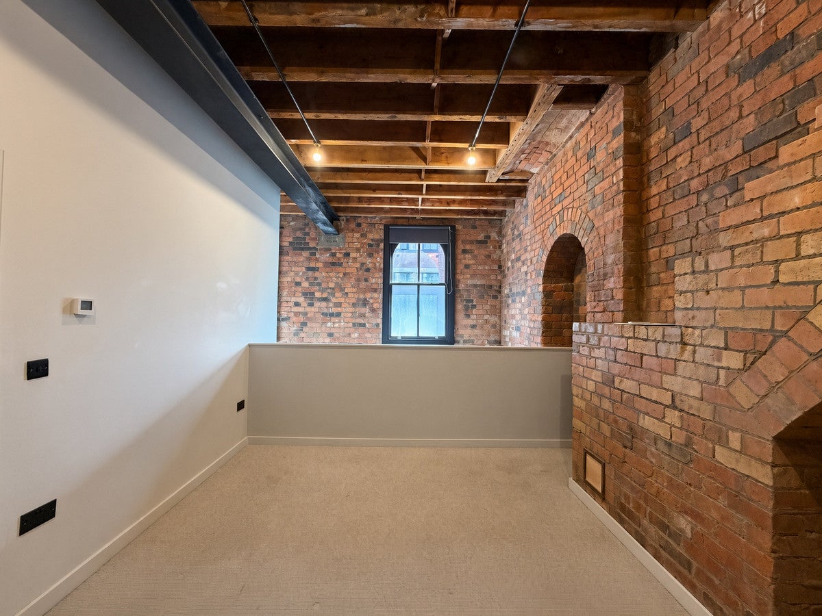 Flat Alcester Street in Birmingham