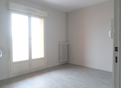 Appartement Avenue Molière à Joigny