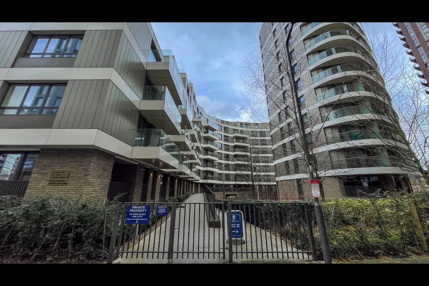 Flat North End Road in Greater London