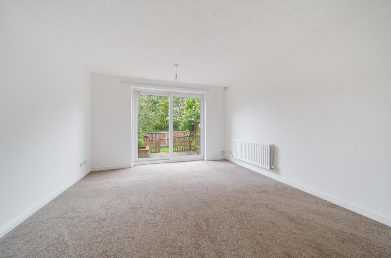 House Picton Close in Surrey Heath
