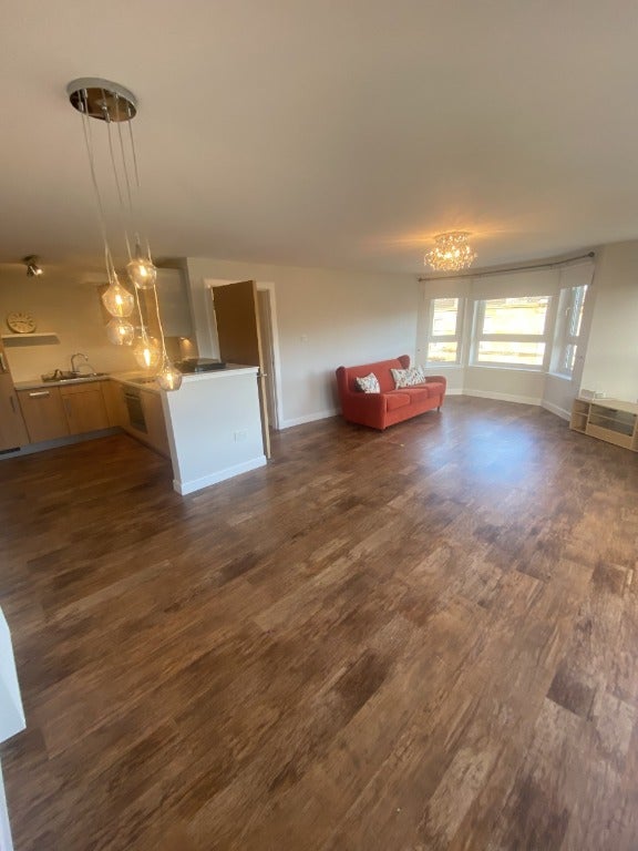 Flat Afton Street in Glasgow