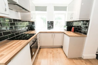 Flat Hartley Avenue in Leeds